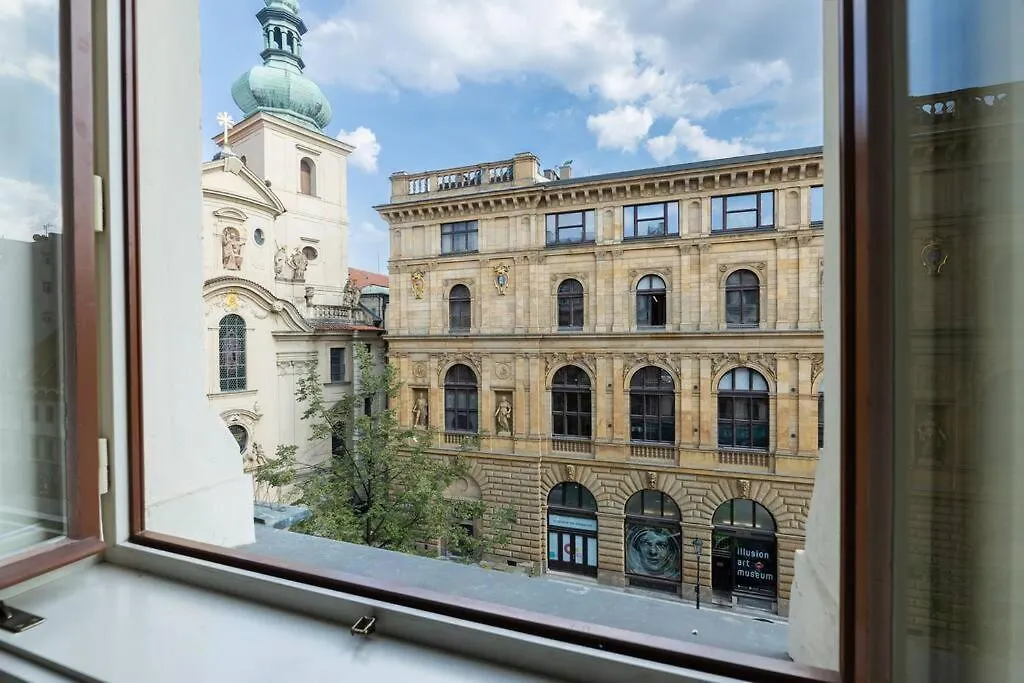 Charming 2Bedroom Old Town Apartment Prága 0*,