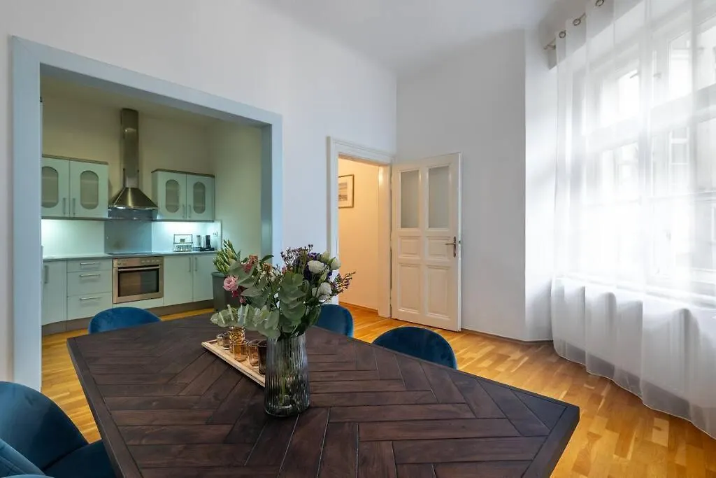 Charming 2Bedroom Old Town Apartment Prága