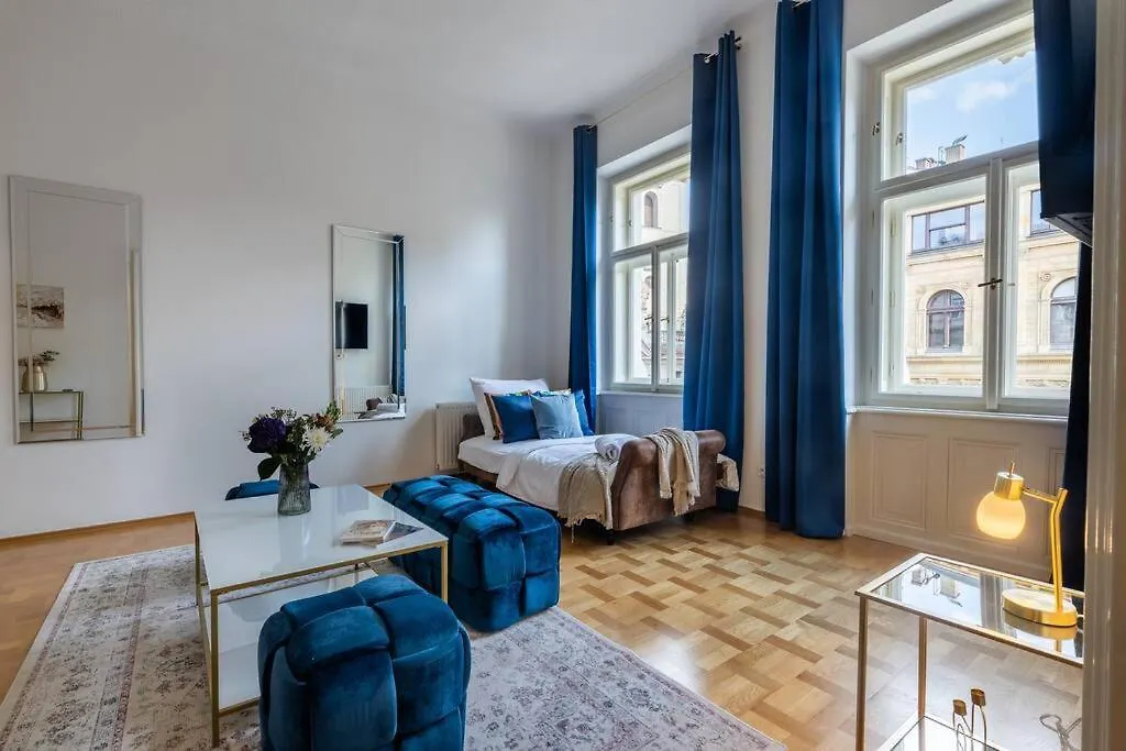 Charming 2Bedroom Old Town Apartment 布拉格 捷克
